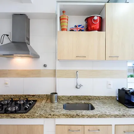 Estilo em Ipanema - Boa localização - VP305 Z2-2
